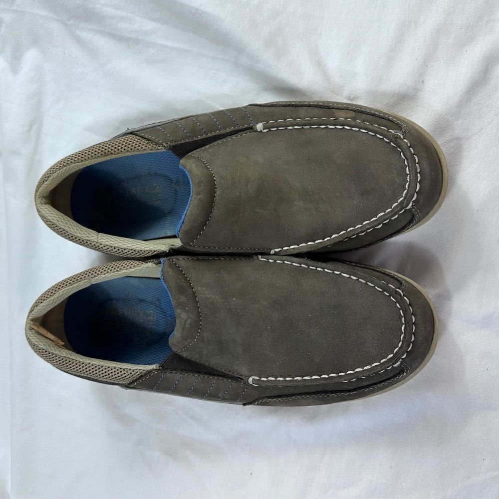Sperry Topsider size 9